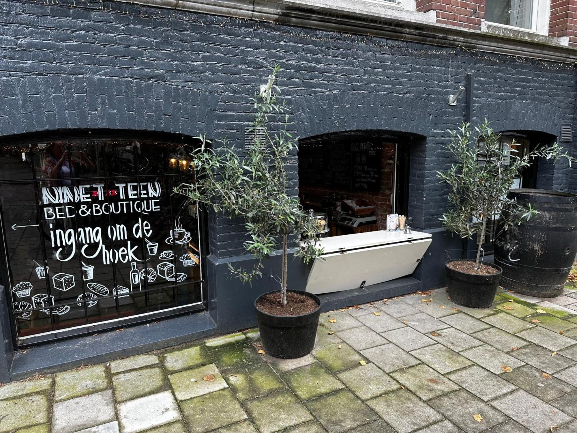Nine-T-Teen Bed And Boutique Amsterdam Ngoại thất bức ảnh